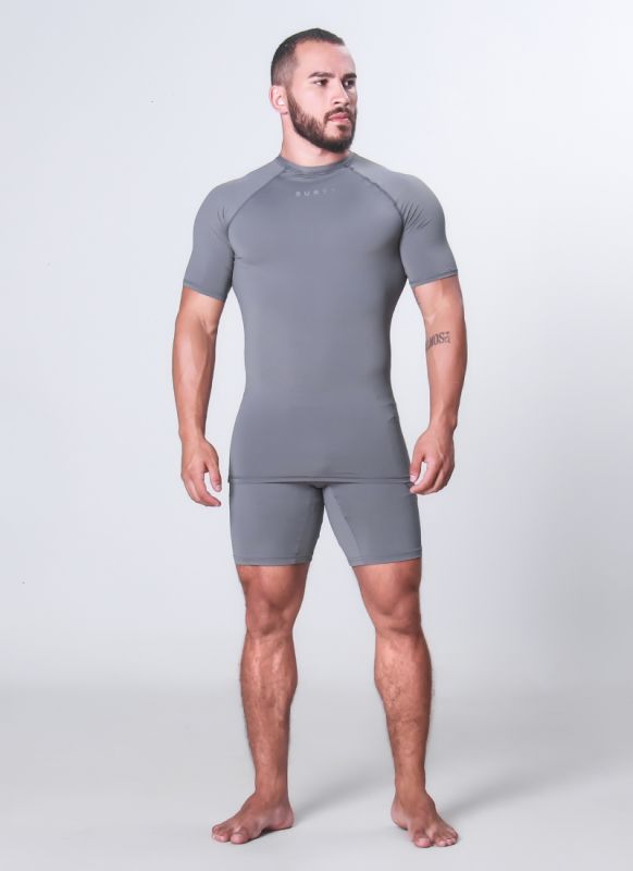 Camiseta de Compressão Under Armour Heatgear Masculina - Camisa e